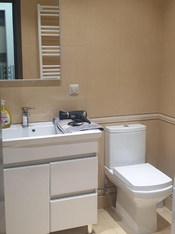 Sky House Premium Apartment In City Center Chisináu Exterior foto
